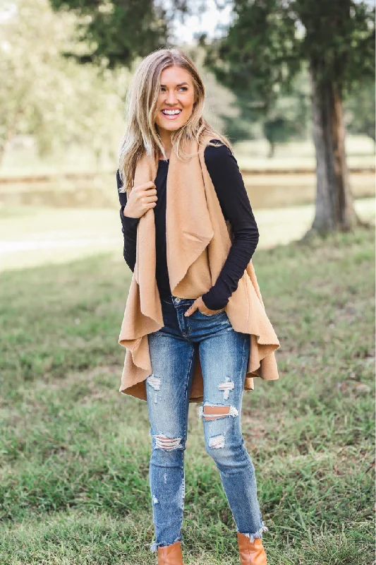 Perfect Shawl Vest in Camel Streetwear Style for 