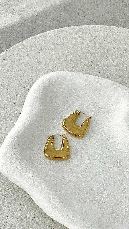 Square Crush Gold Plated Earrings - Gold Sleek Women's 