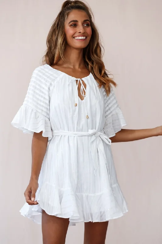 Estonia Pintuck Waist Tie Dress White Laid - back Women's Vibe