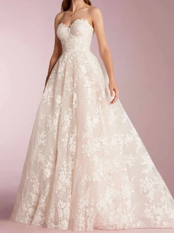A Line Strapless Lace Wedding Dress Sweetheart Applique performance