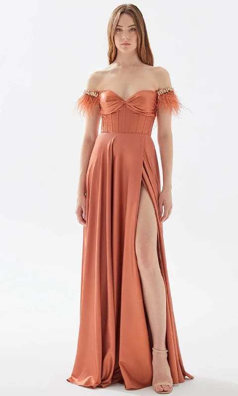 Tarik Ediz 52034 - Feathered Off-Shoulder Prom Dress Refined Women's Velvet