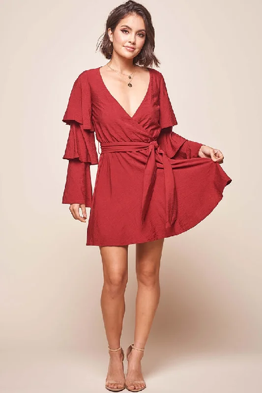 Bellini Tiered Ruffle Sleeve Dress Wine garde
