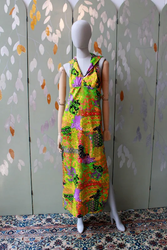 1970s Floral Halter Dress, XS Artistic Women's Avant - 