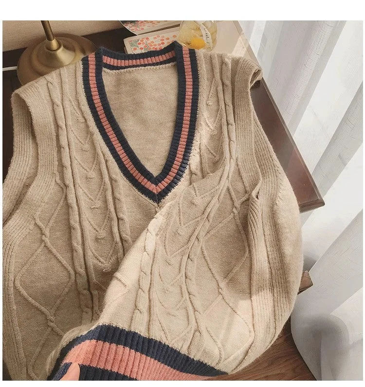 Knitted vest for women new loose outer sleeveless sweater vest trend S5009 Unique Women's Upcycled Knitted vest for women new loose outer sleeveless sweater vest trend S5009 Unique Women's Upcycled