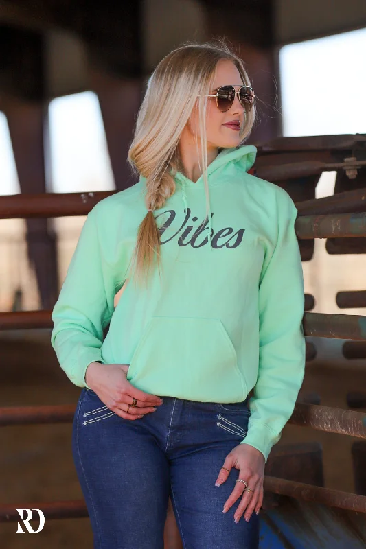 BARN VIBES ONLY | HOODIE