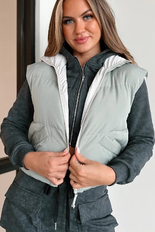 Out Exploring Crop Puffer Vest (Sage) Country