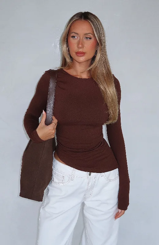 She Don't Play Long Sleeve Top Chocolate Hip Women's Urban