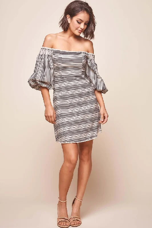 Antoinette Off-Shoulder Puff Sleeve Dress Black Country