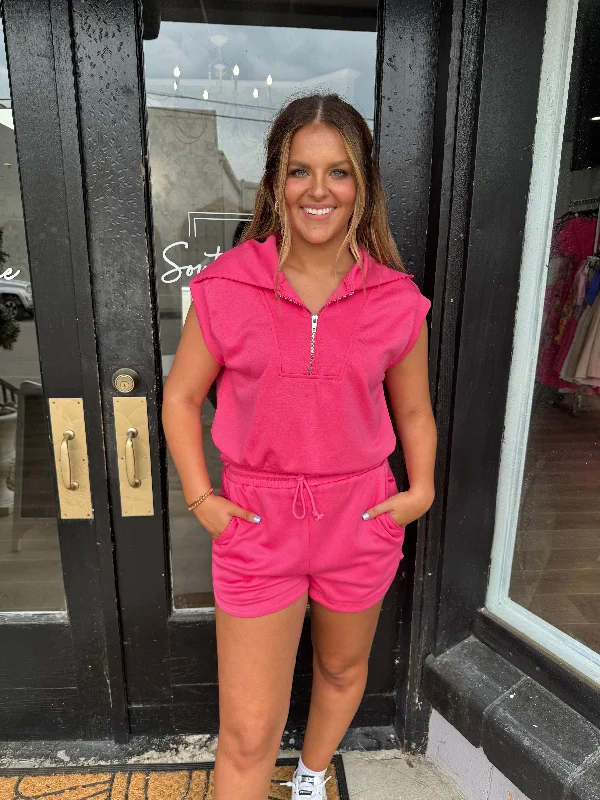 Fuchsia cropped sweatshirt & short set Modern Women's Tech