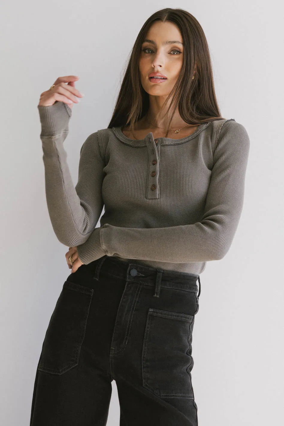 Conrad Fitted Waffle Tee in Olive Cool Women's Distressed