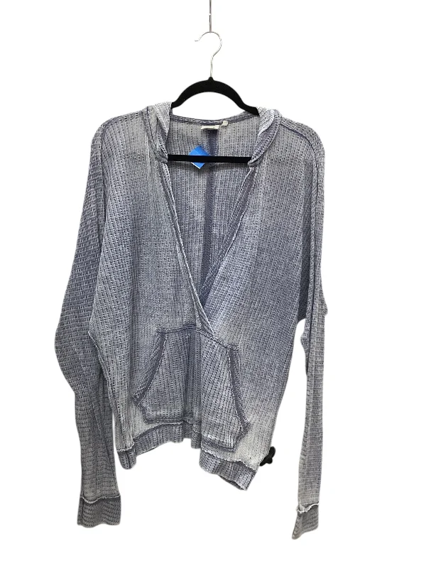 Top Long Sleeve By True Grit In Blue, Size: Xl Geometric