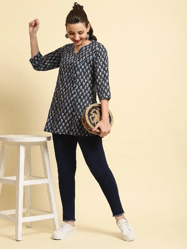 Women Black Floral Printed Tunic Business