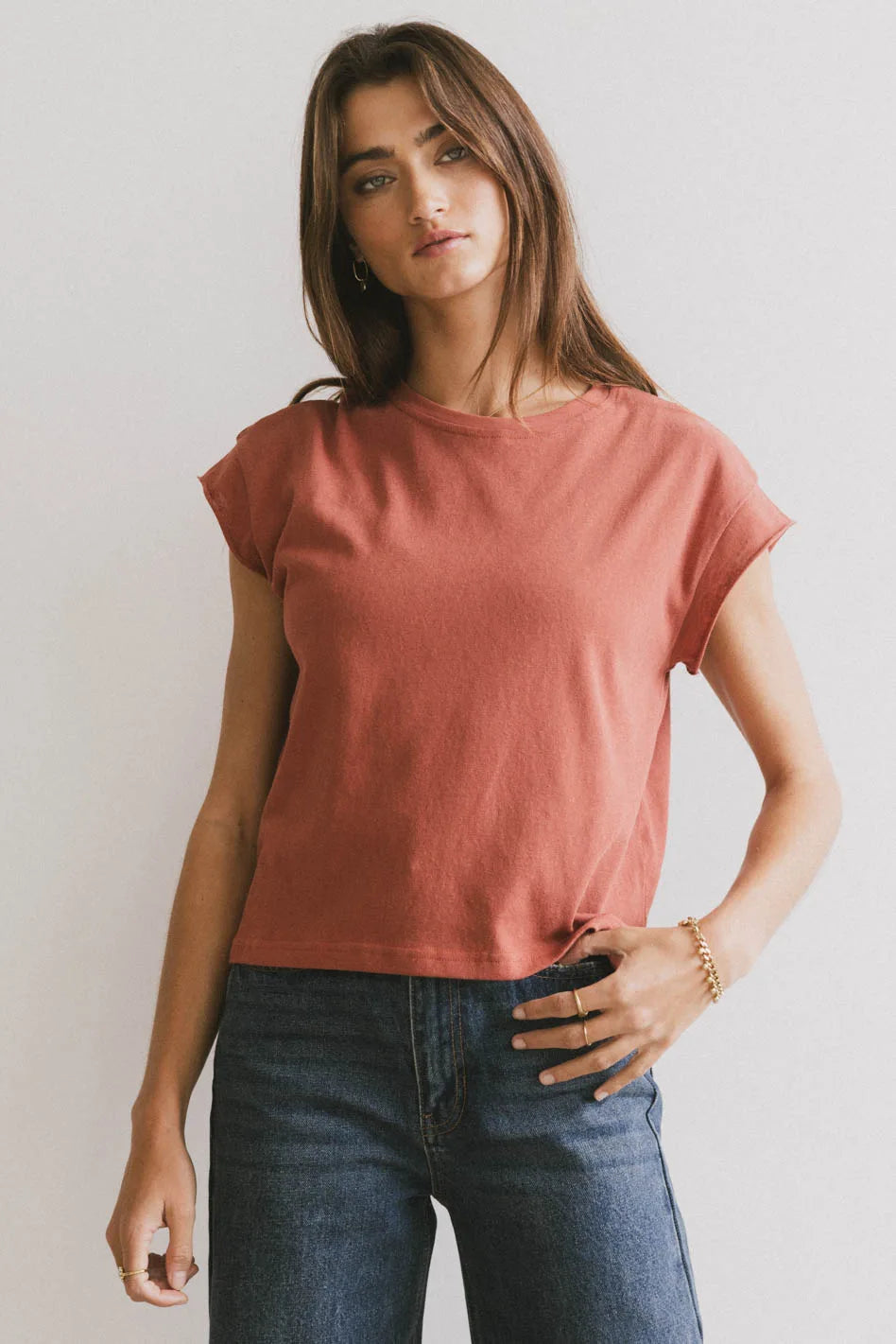 Harry Cutoff Top in Brick Hip Women's Urban