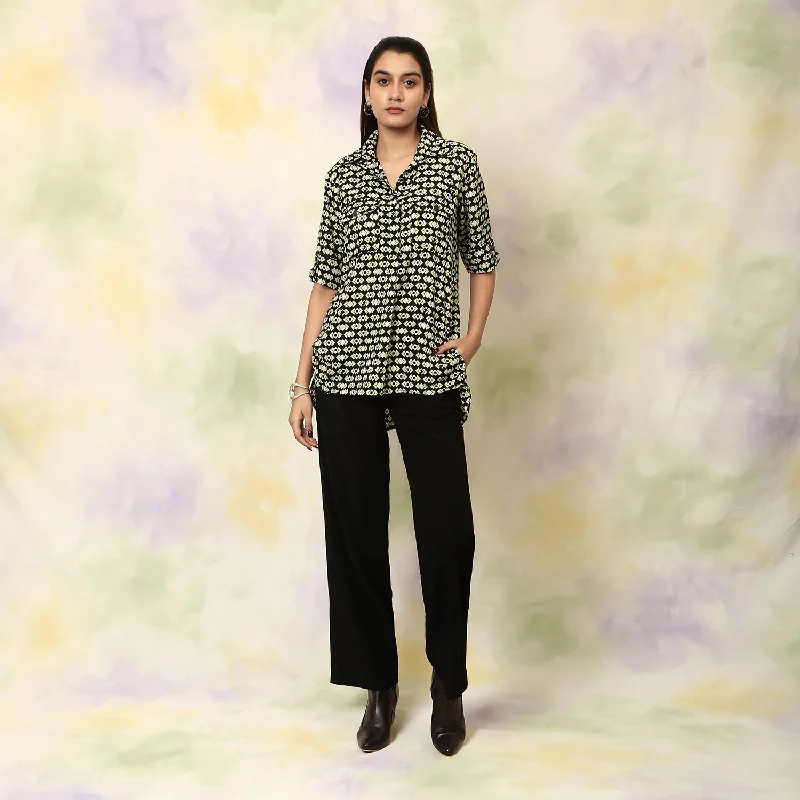 Geometric Classic Collared Shirt Refined Women's Velvet